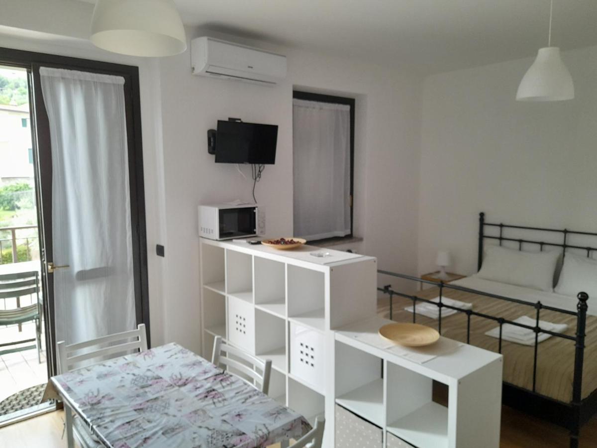 דירות מנדלו דל לאריו Casa Stefania 3 מראה חיצוני תמונה